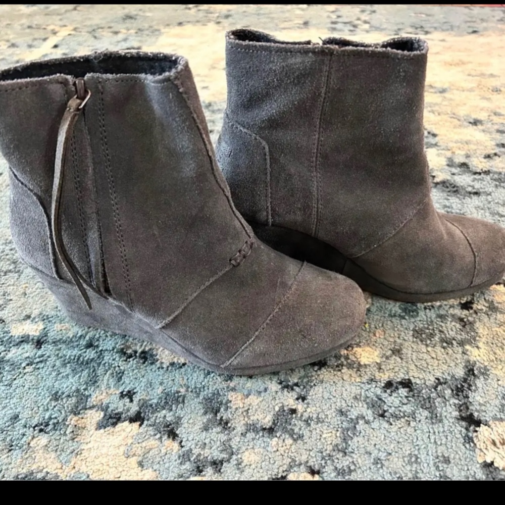 Toms Booties
